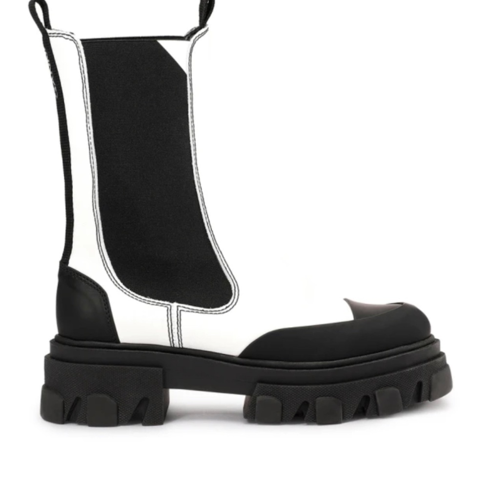 GANNI Calf Leather Mid Chelsea Boot - Egret White Size: US 8